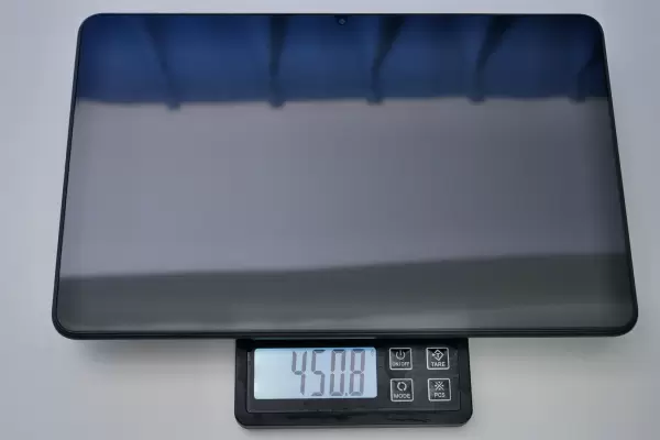 iPlay40Hの実測重量は450g